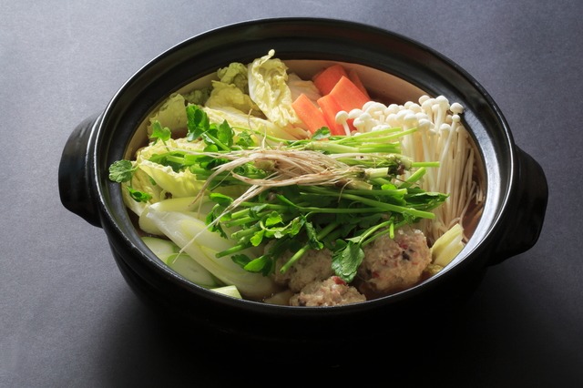 ほっこり温まるせり鍋