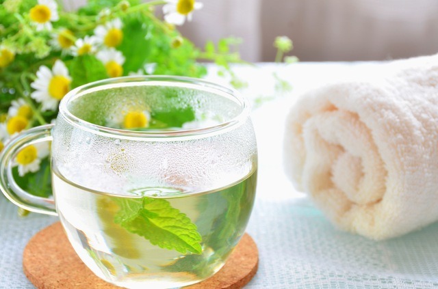 レモンバームの効能を活かした使い方でメニューに付加価値を生む方法