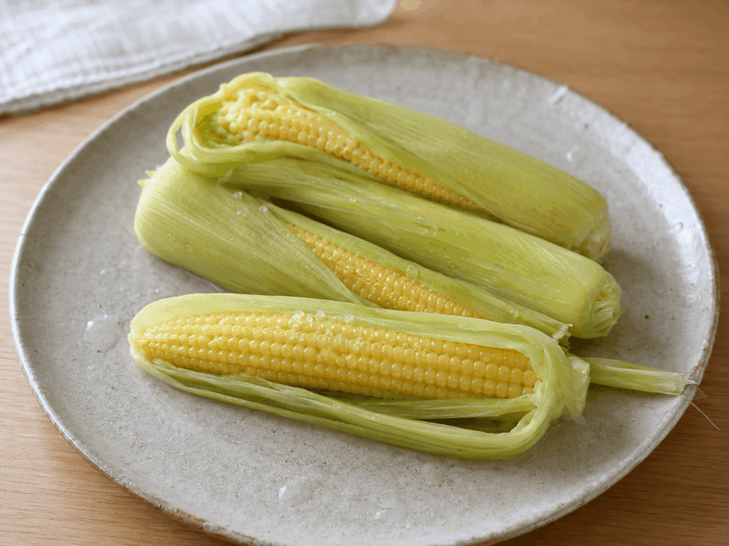 【手軽に作れる】皮付きヤングコーンのレンジ蒸し